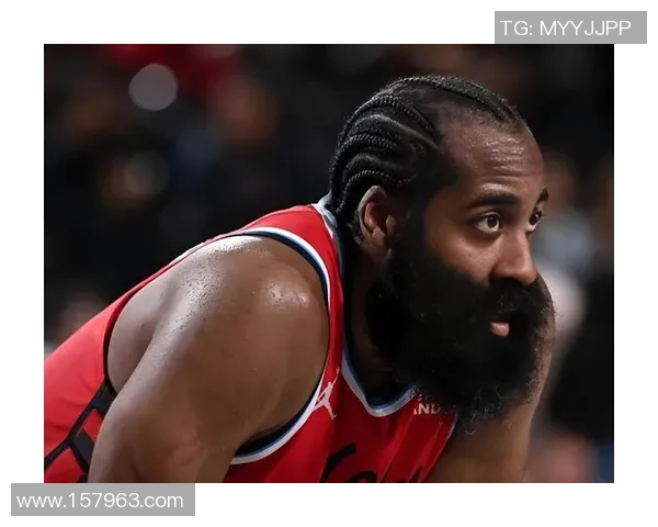 快船与湖人激战再起 詹姆斯与伦纳德争锋对决决胜季后赛前景